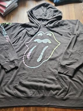 The Rolling Stones Gray Plus Size Hoodie Pastel Tongue Torrid Sz 5